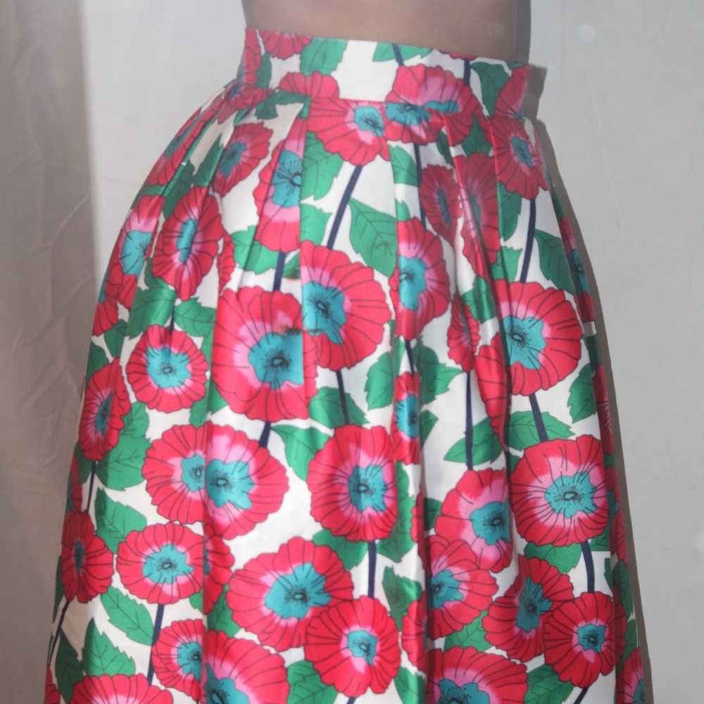 Flower skirts - Picture 2 of 4